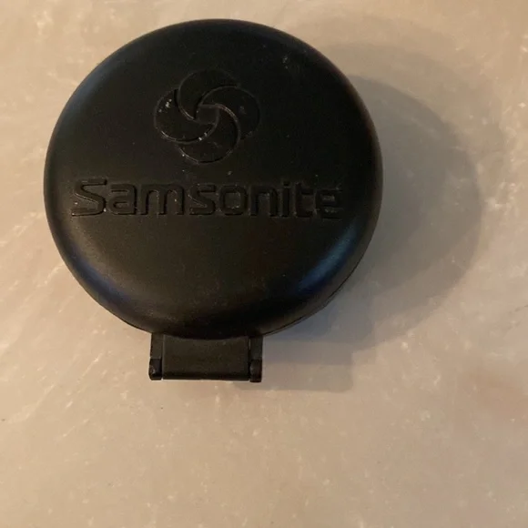 Clock - Picture 2 of 3